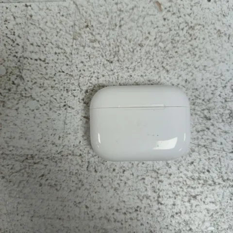 WIRELESS EARBUDS IN CHARGING CASE - WHITE (AIRPODS PRO STYLE) 