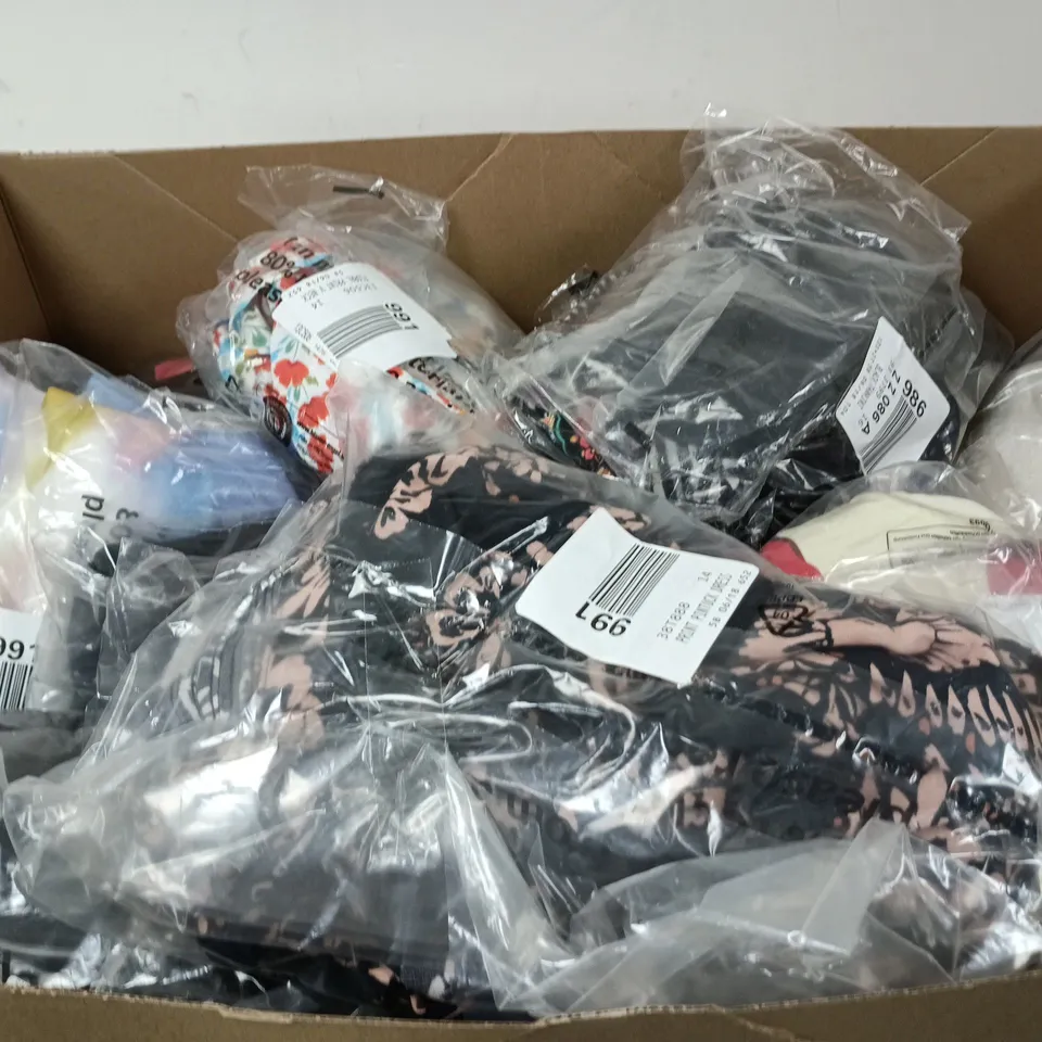 BOX OF APPROXIMATELY 18 ASSORTED CLOTHING ITEMS OF VARIOUS STYLES AND SIZES TO INCLUDE PINTUCK DRESS, BLACK TANKINI, FLORAL DRESS ETC