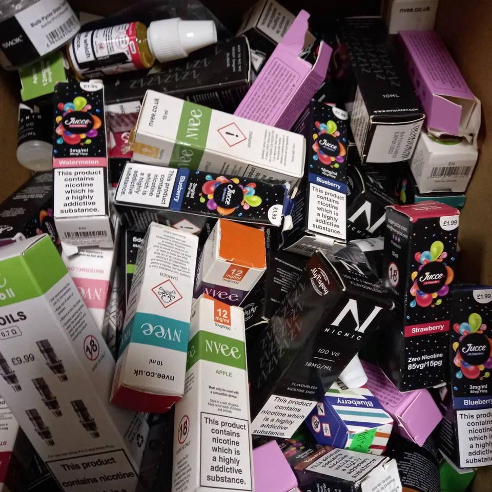 LOT OF APPROX 30 ASSORTED E-CIGARETTE LIQUIDS IN VARIOUS STRENGTHS AND FLAVOURS 