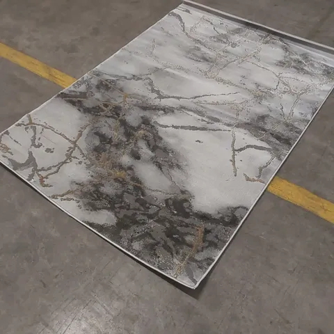 SAFAVIEH CRAFT RUG - 120 x 180cm