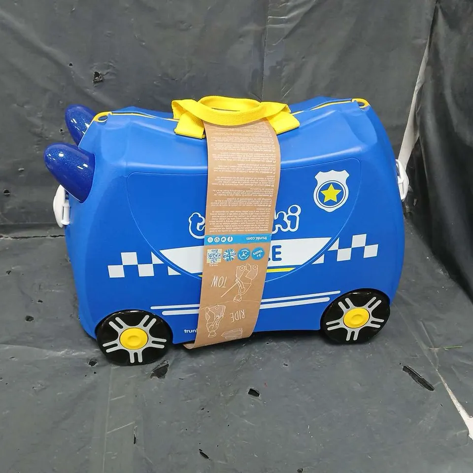 TRUNKI POLICE CAR