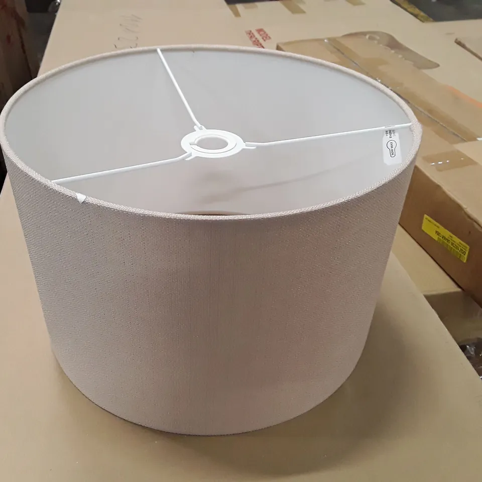 BOXED LINEN DRUM LAMP SHADE (SCREW ON)