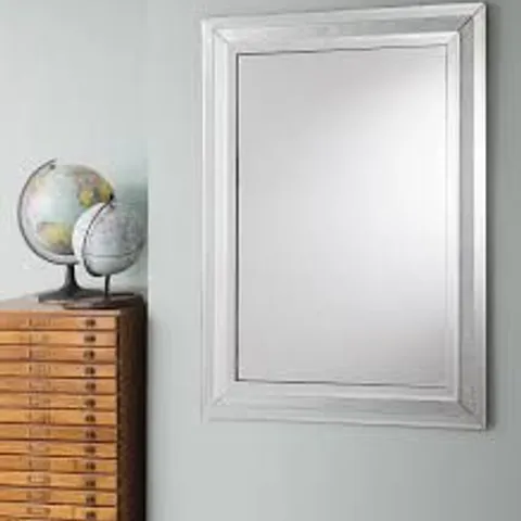 BRAND NEW BOXED WYNTON RECTANGLE VENETIAN MIRROR