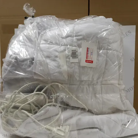 UNBRANDED ELECTRIC HEATED BLANKET - WHITE
