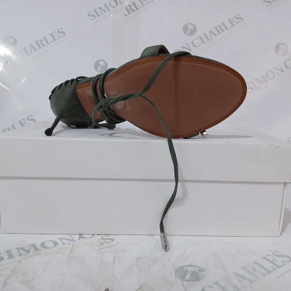 BOXED PAIR OF REISS ZHANE STRAPPY SUEDE HEELS IN GREEN SIZE 6
