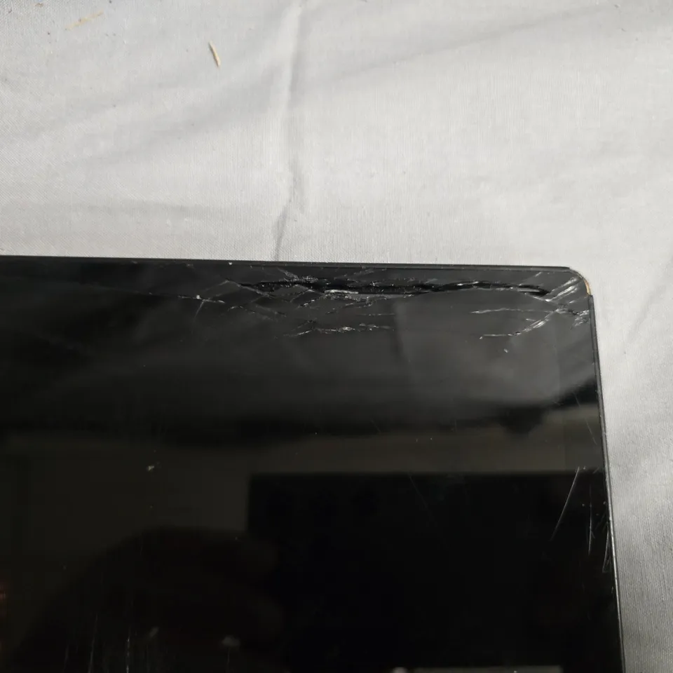 SAMSUNG TABLET – MODEL UNSPECIFIED