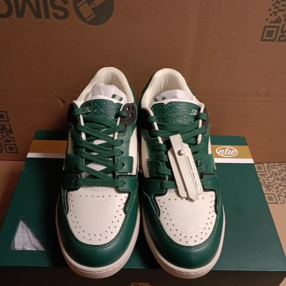 BOXED PAIR OF NO TWO WAYS SNEAKERS – GREEN & WHITE - UK SIZE 9