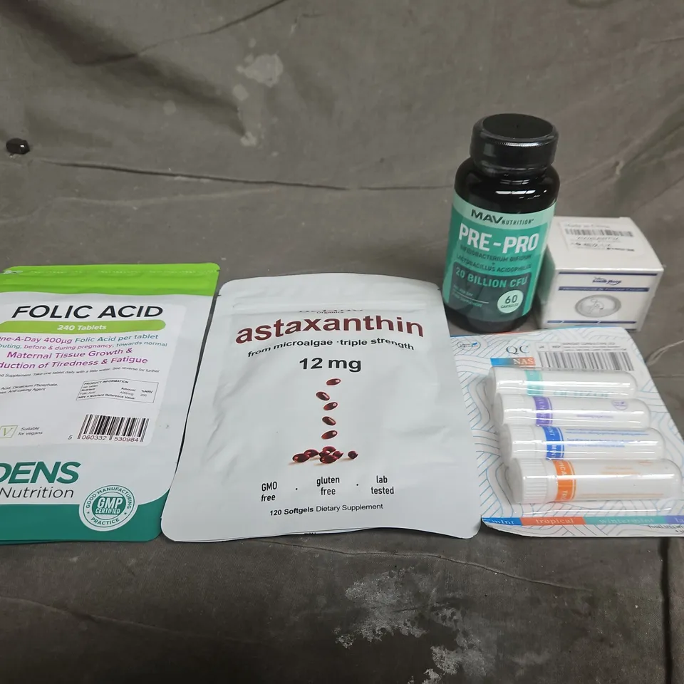 APPROX 10 ASSORTED ITEMS TO INCLUDE : FOLIC ACID 240 TABLETS, ASTAXANTHIN 12 MG, PRE-PRO PROBIOTIC BOTTLE & CAPSULE PACK