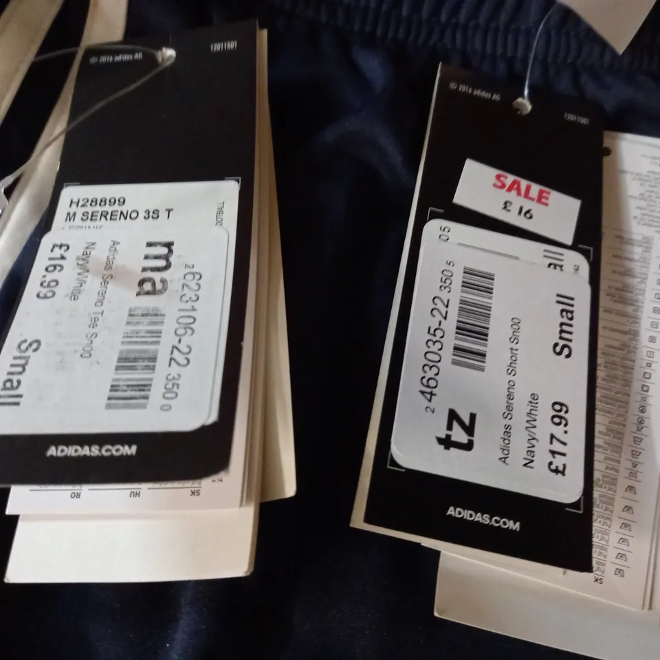 ADIDAS NAVY T-SHIRT AND SHORTS - SMALL