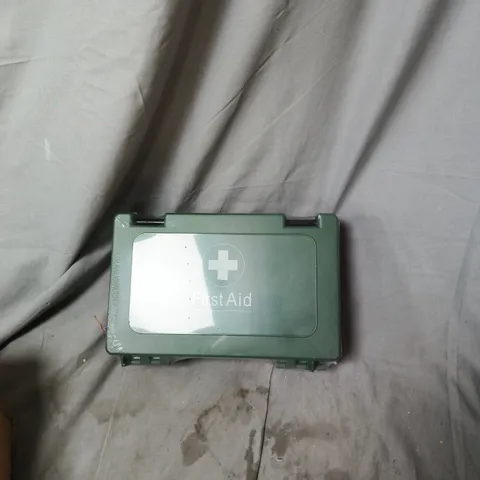 FIRST AID KIT β GREEN PLASTIC CASE