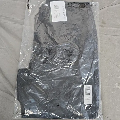 BAGGED ONLY & SONS BLACK MEN'S TROUSERS – XXL – STYLE NO. 22028267