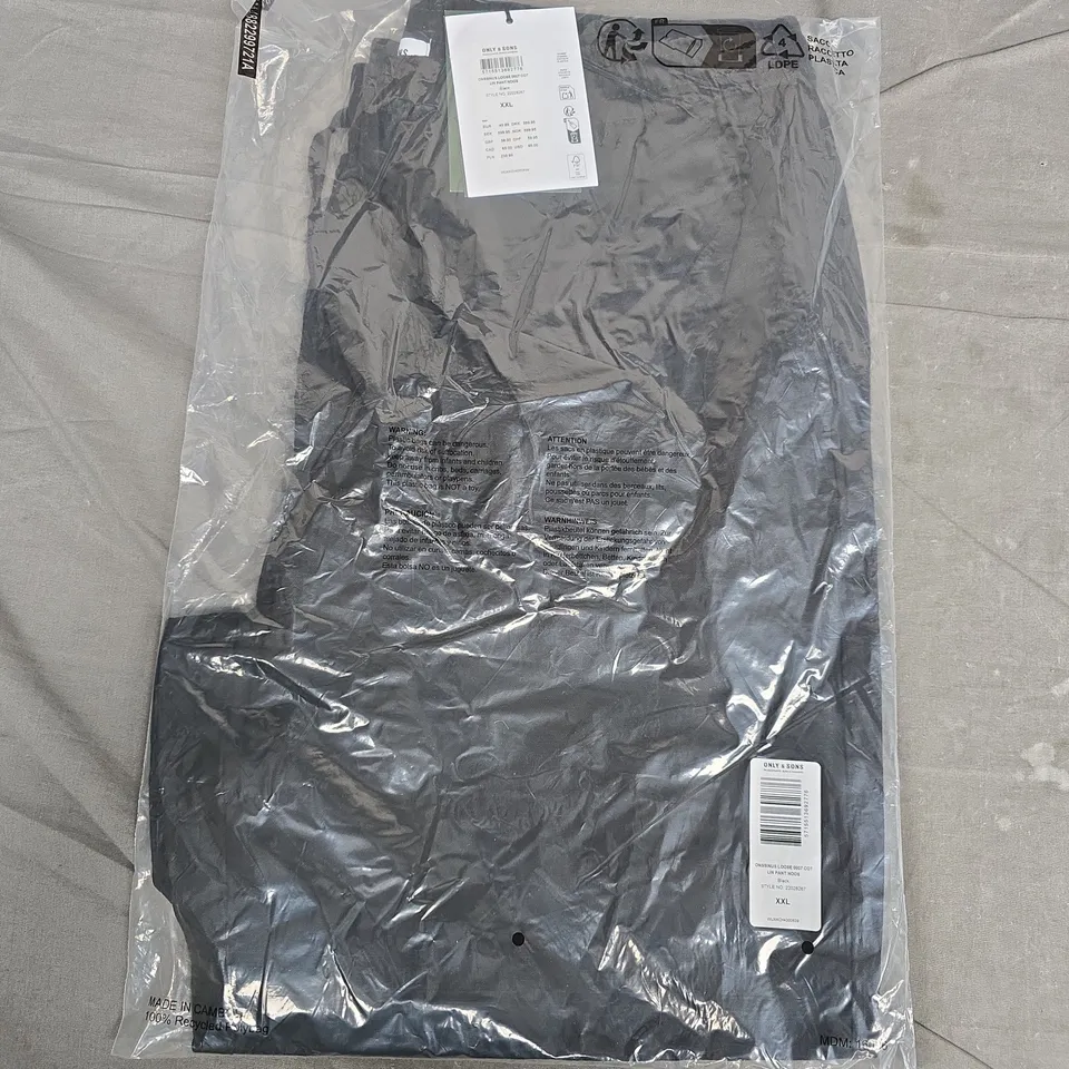 BAGGED ONLY & SONS BLACK MEN'S TROUSERS – XXL – STYLE NO. 22028267