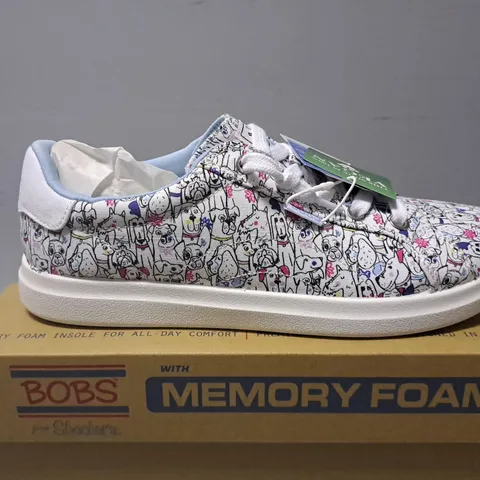 BOXED BOBS MEMORY FOAM DOODLE FAIR WOMENS - UK 5.5