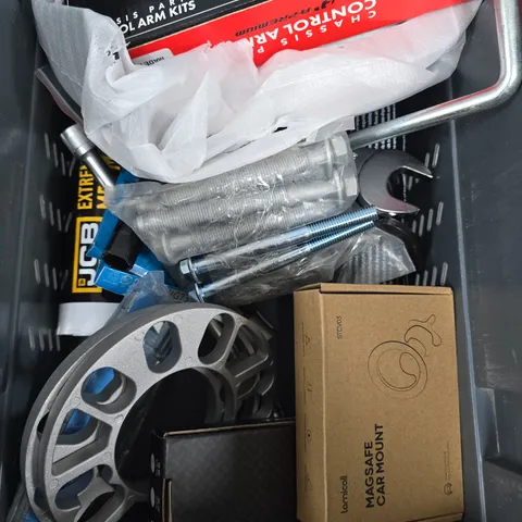 BOX OF ASSORTED CAR ITEMS TO INCLUDE - BOLTS - TOOLS - WHEEL SPACERS 