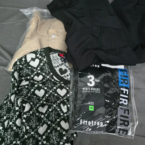 APPROXIMATELY 30 ASSORTED CLOTHING ITEMS IN VARIOUS SIZES, STYLES & COLOURS TO INCLUDE BRANDS SUCH AS FIRETRAP, HELL BUNNY, OUTDOOR EQUIPMENT, ETC - COLLECTION ONLY