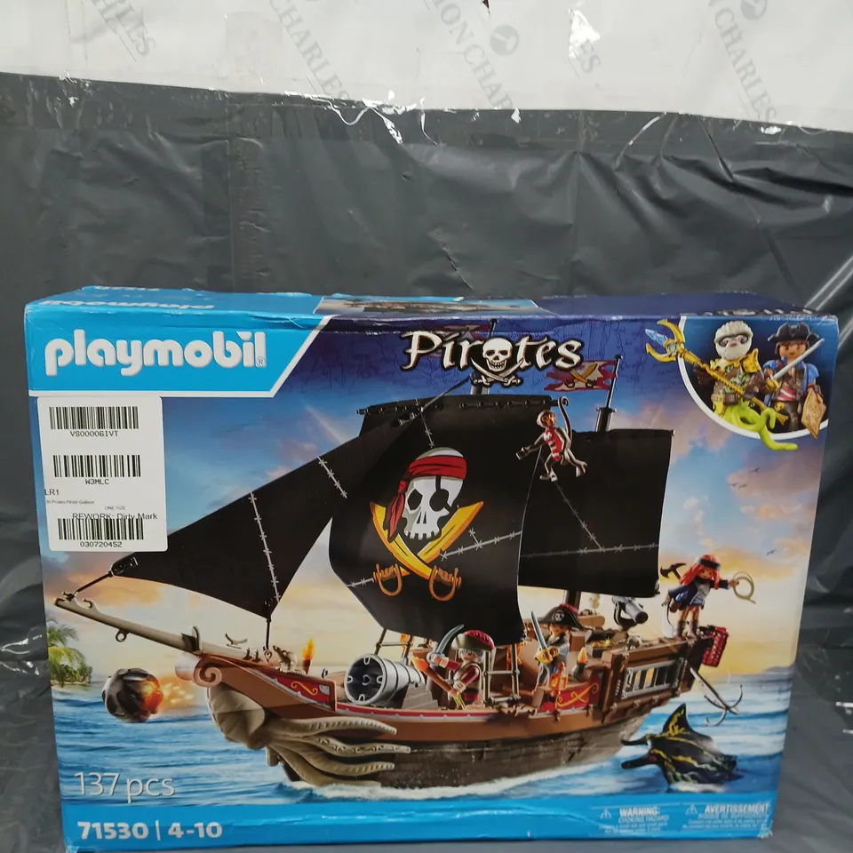 PLAYMOBIL PIRATES: LARGE PIRATE SHIP  RRP £55