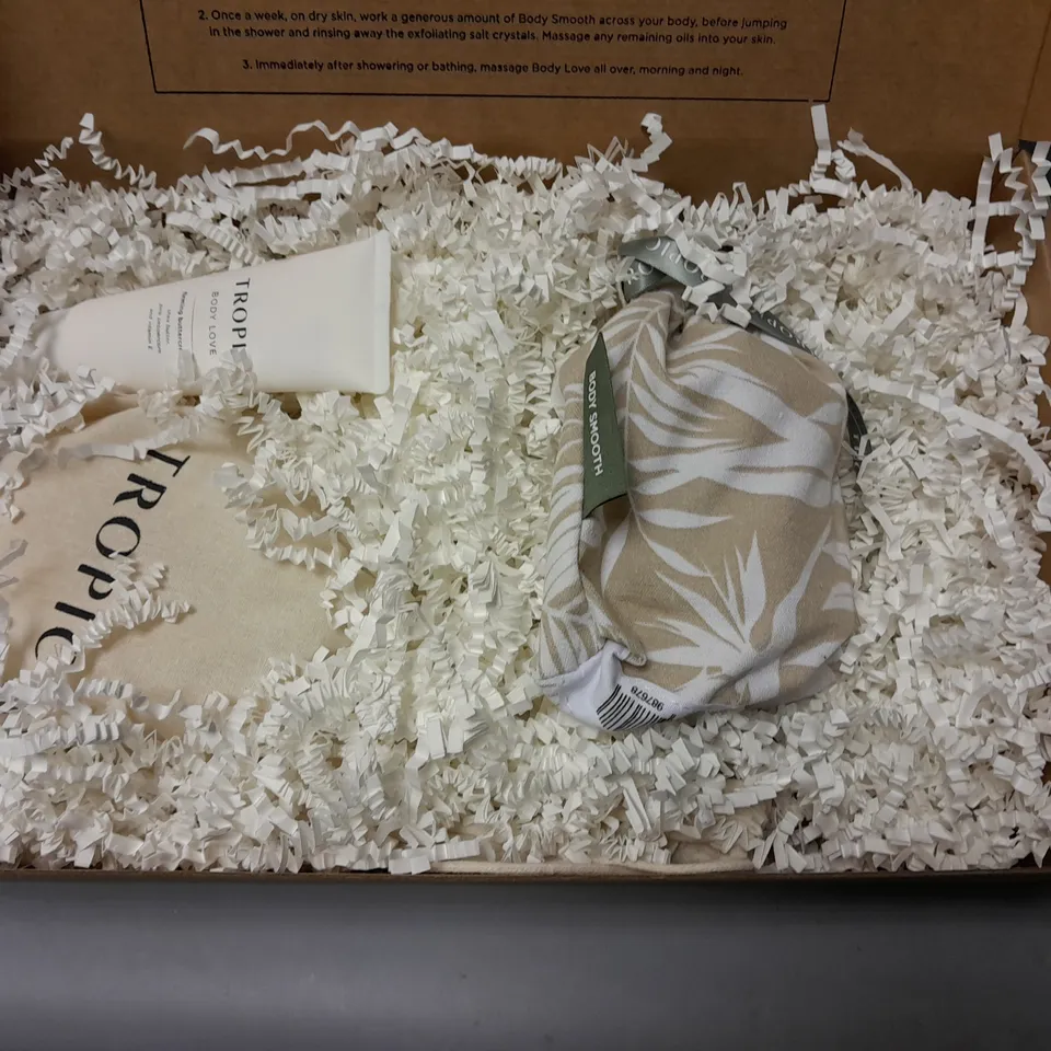 TROPIC ULTIMATE BODY RITUAL 3-PIECE BEAUTY SET
