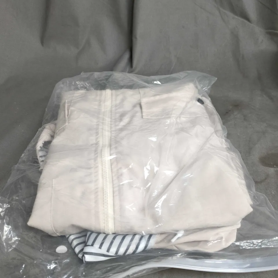 BOX OF APPROXIMATELY 25 ASSORTED CLOTHING ITEMS INCLUDING MENS GREY TROUSERS , BLACK QUILTED JACKET AND CREAM JACKET 