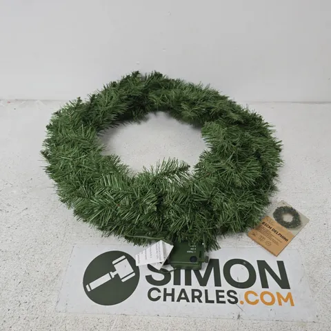 LED PRE LIT WREATH - 61CM