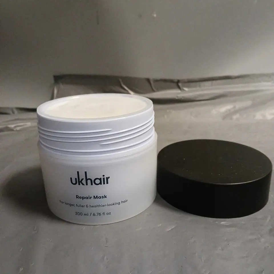 SEALED UK HAIR REPAIR MASK 200ML