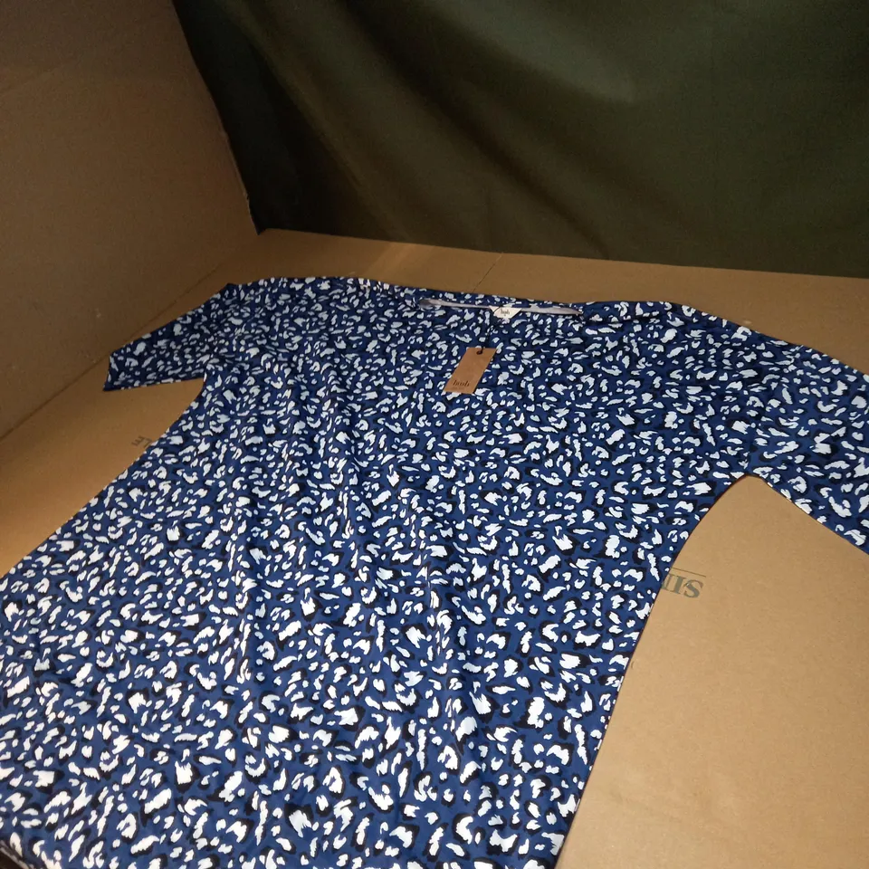 HUSH AVRIL CREW NECK DRESS SIZE 18