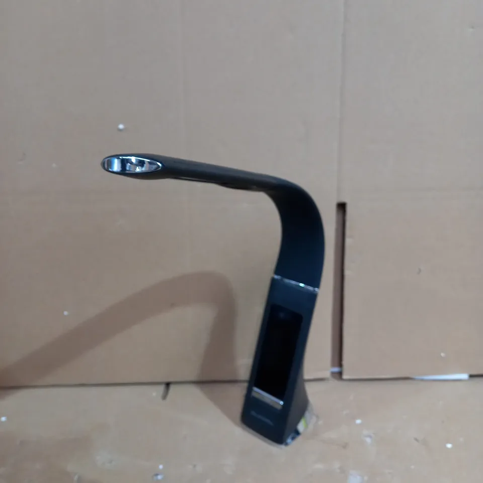 BELL & HOWELL RECHARGEABLE LED DESK LAMP
