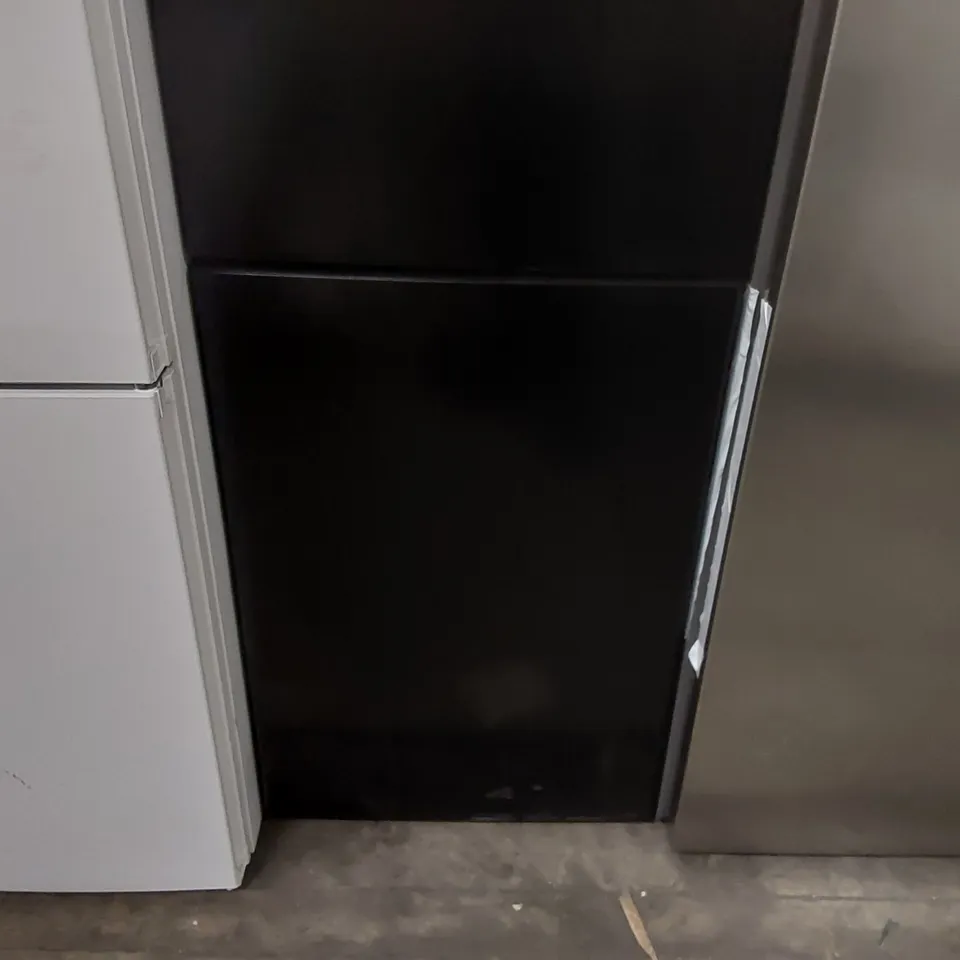 BOSCH SERIES 2 KGN27NBEAG FREESTANDING 50/50 FRIDGE FREEZER, BLACK