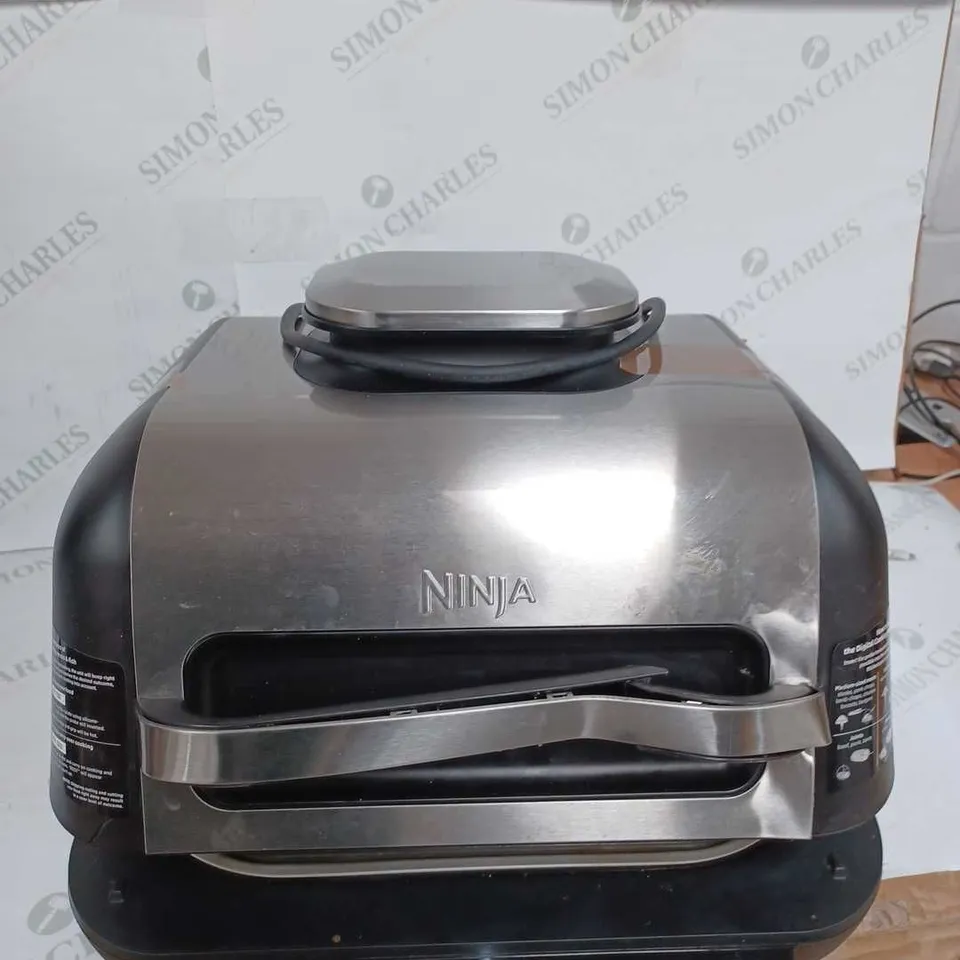 BOXED NINJA MAX HEALTH GRILL & AIR FRYER 