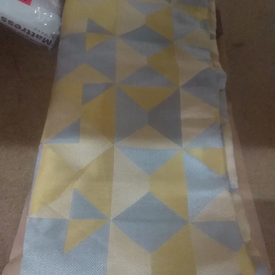 STAMPER GEOMETRIC SQUARE SCATTER CUSHION CASES