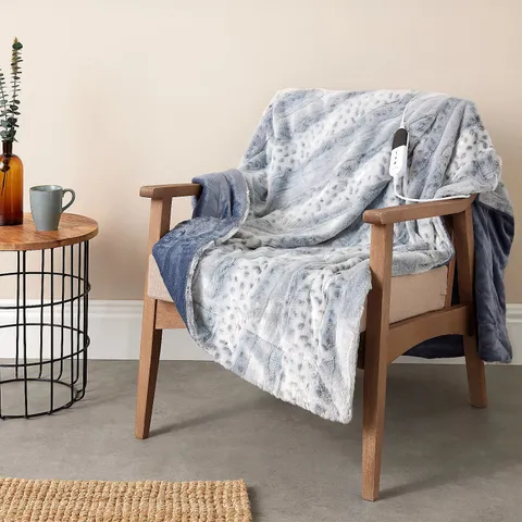 COZE HOME PRINT FAUX AND VELVET THROW