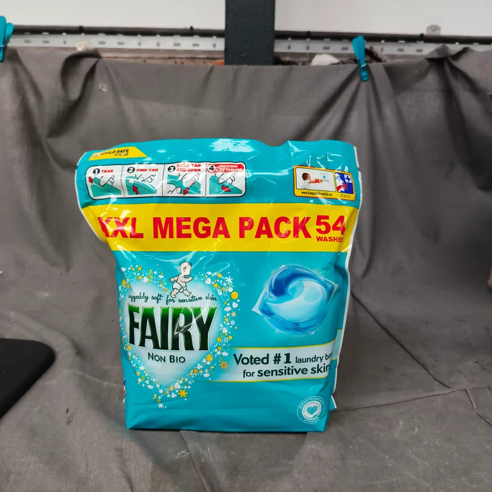 FAIRY NON-BIO LAUNDRY DETERGENT POWDER – MEGA PACK (54 WASHES)