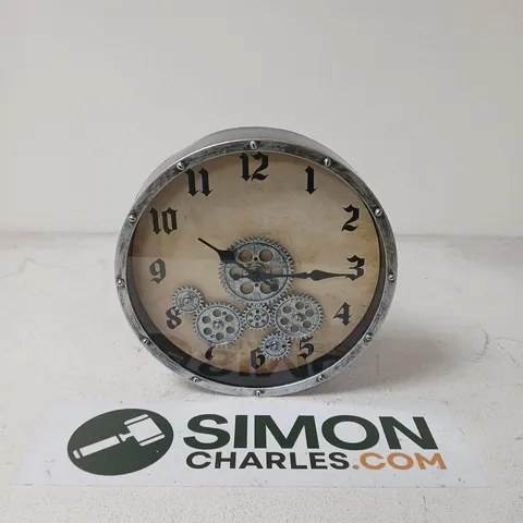 ROUND METAL GEAR CLOCK – PLASTIC-FRONTED, INDUSTRIAL STYLE 