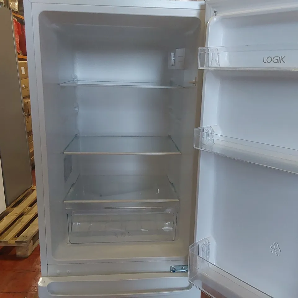 LOGIK L50BW23 60/40 FRIDGE FREEZER - WHITE