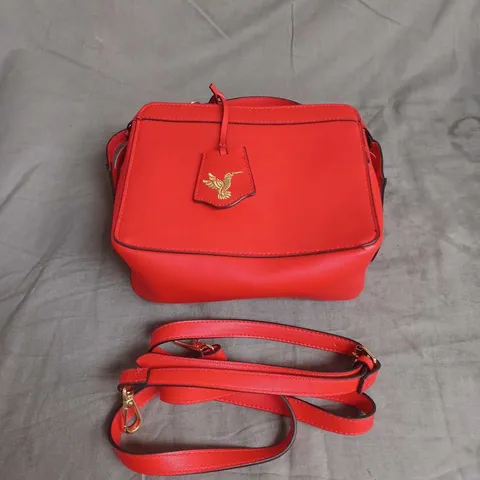 ESTEE LAUDER CROSSBODY BAG IN BRIGHT RED