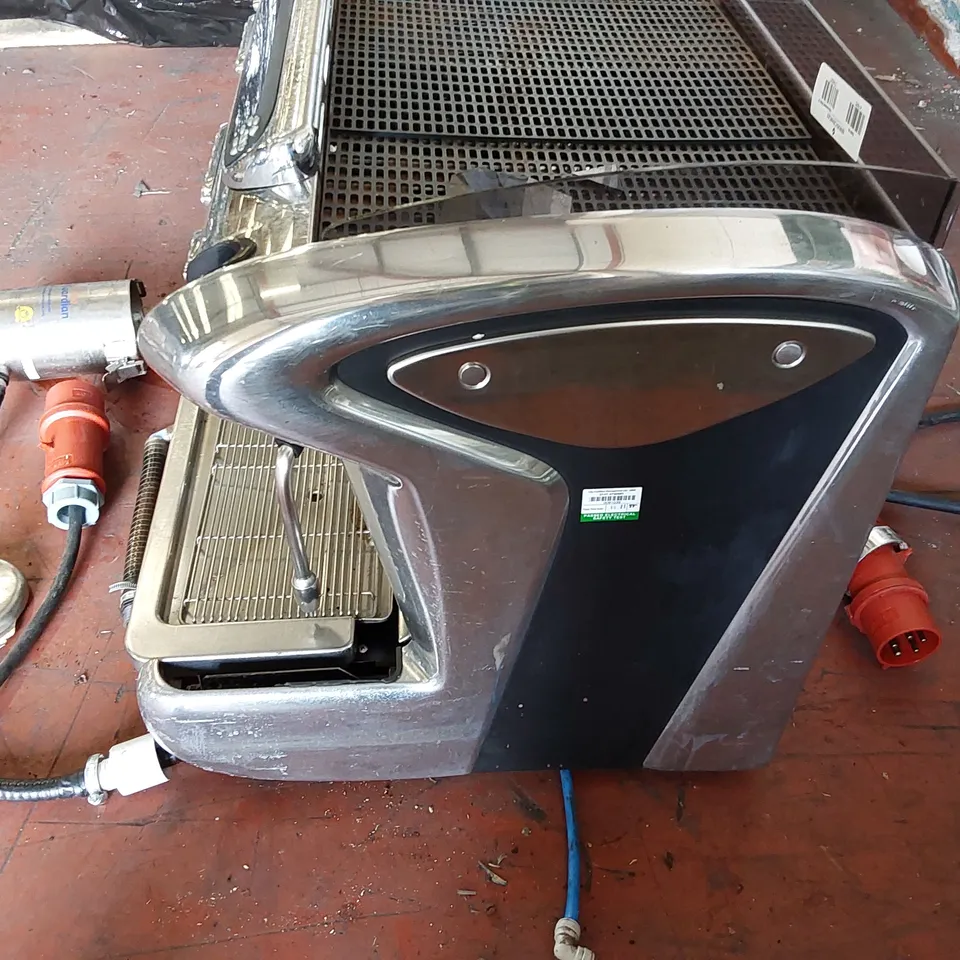 FAEMA EMBLEMA 2 GROUP ESPRESSO MACHINE