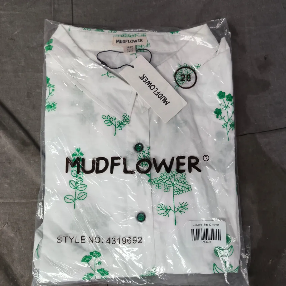 BAGGED MUDFLOWER SHIRT IN WHITE/GREEN SIZE 20