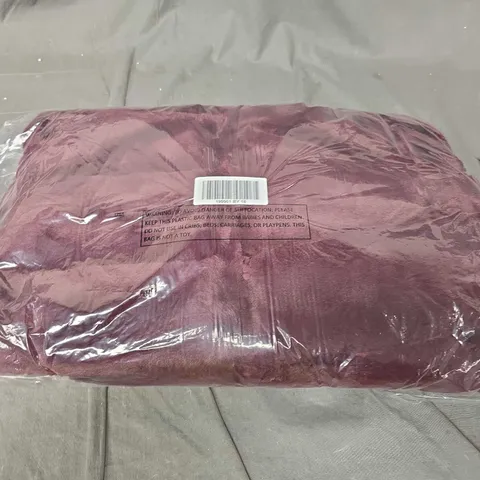 APPROXIMATELY 5 DANNII MINOGUE PETITES FAUX FUR JACKETS IN MAROON - 18
