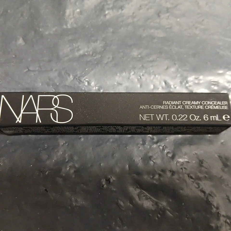 NARS RADIANT CREAMY CONCEALER - MEDIUM 1 CUSTARD 