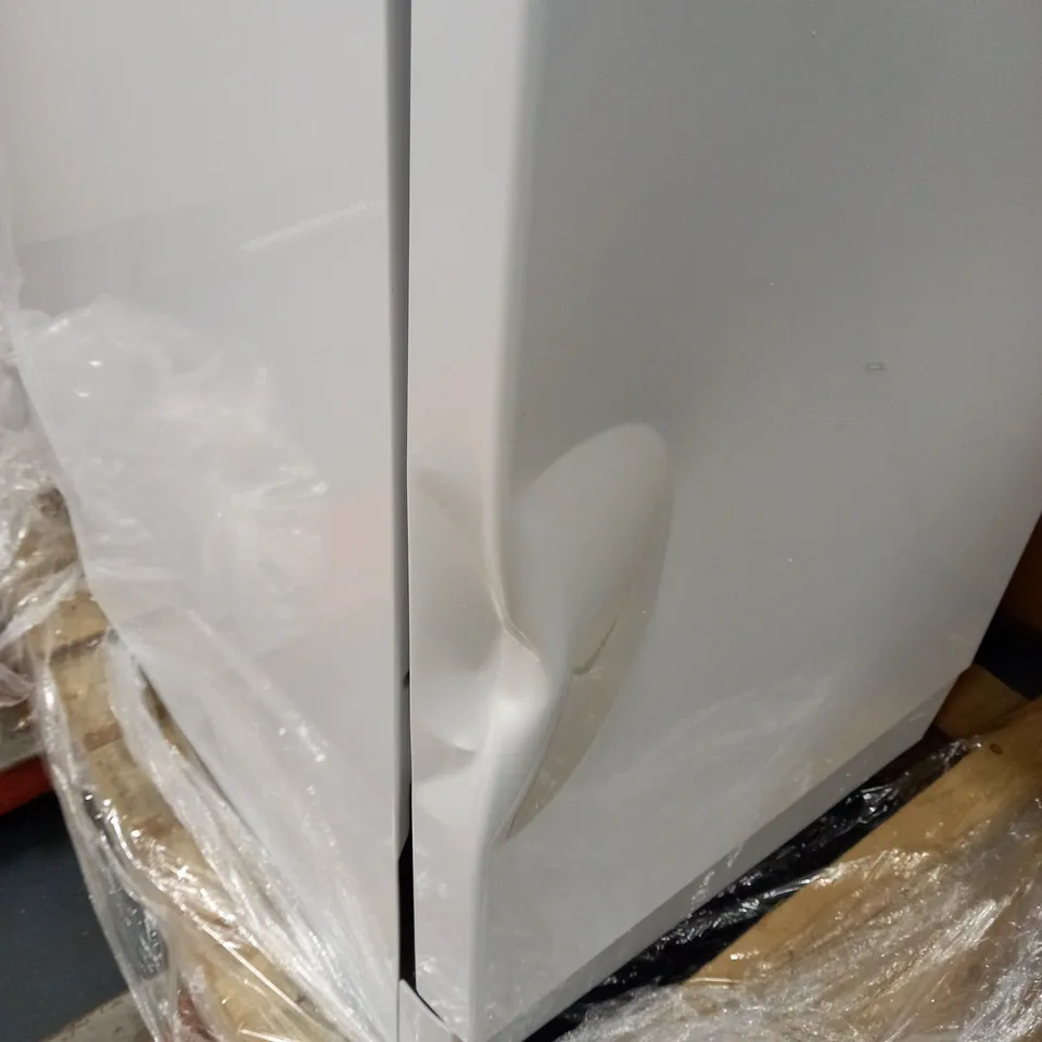CANDY FREESTANDING SLIMLINE DISHWASHER - COLLECTION ONLY
