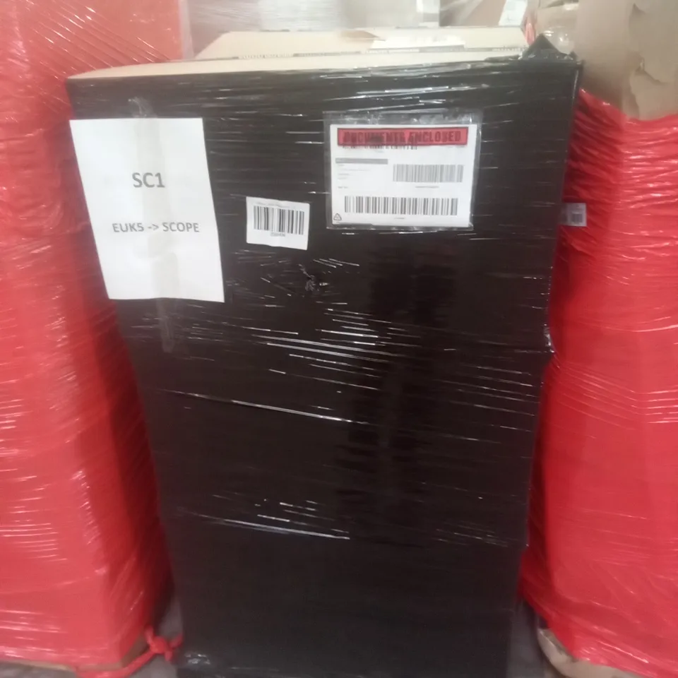PALLET OF 6 BOXES CONTAINING ASSORTED BOOKS