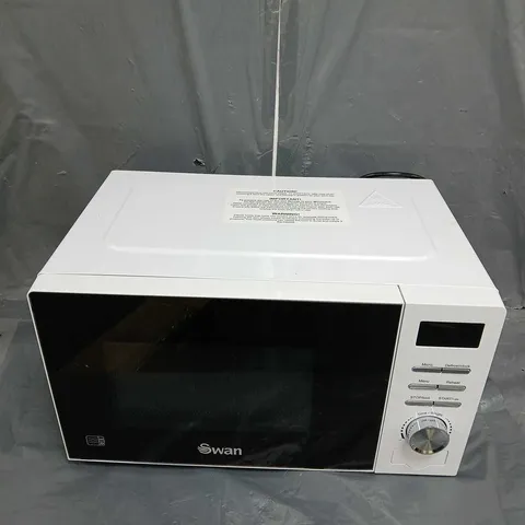 BOXED SWAN 20L 700W DIGITAL MICROWAVE - WHITE 