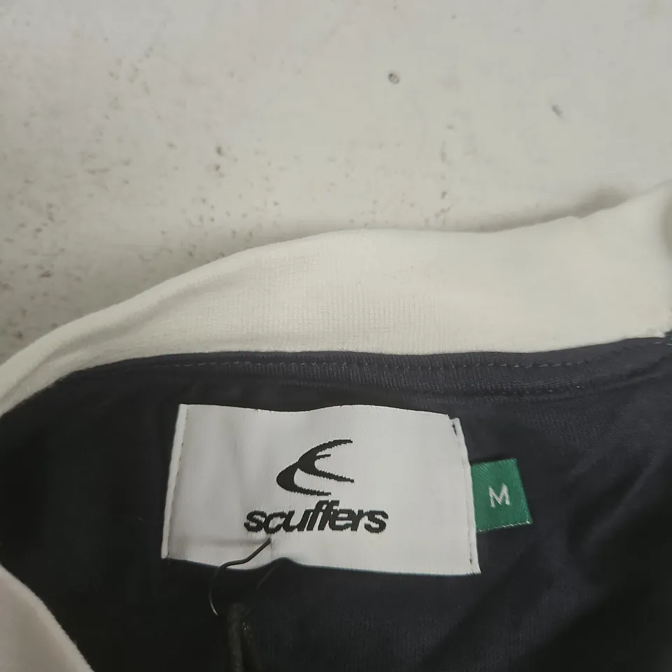 SCUFFLERS MEN'S SPORTS TOP – NAVY/WHITE (SIZE M)