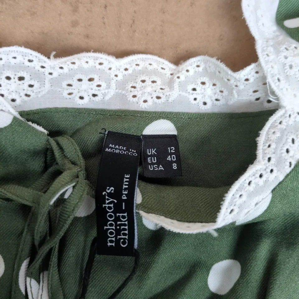 NOBODY'S CHILD HEATHER PETITE MIDI DRESS GREEN WITH WHITE POLKA DOTS SIZE 12