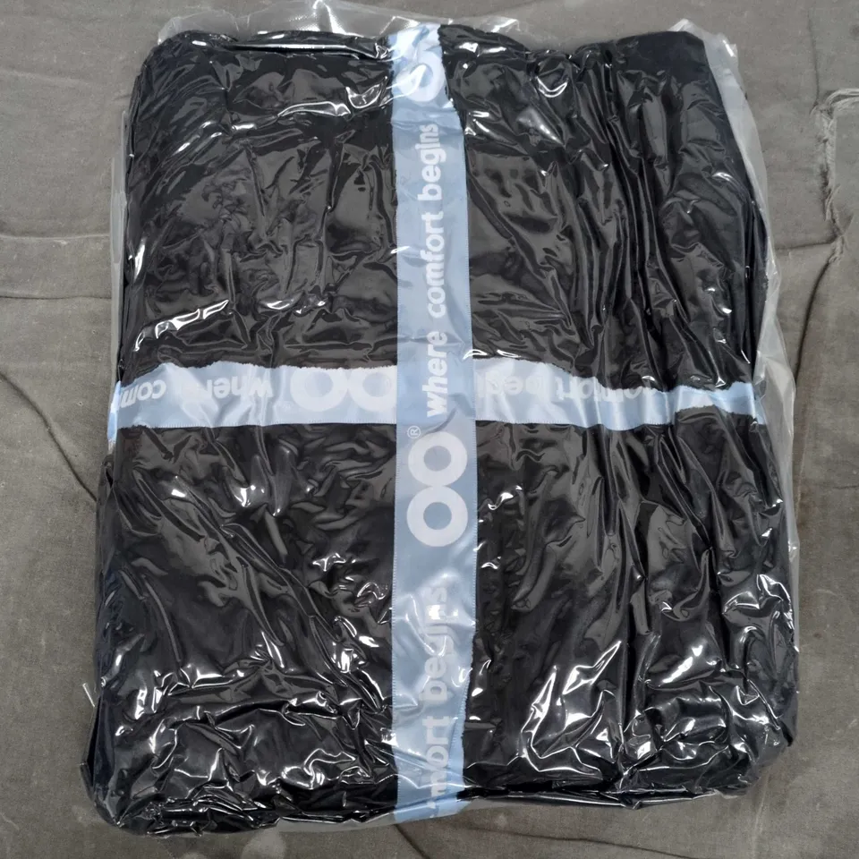 SEALED OODIE ALL IN ONE - BLACK