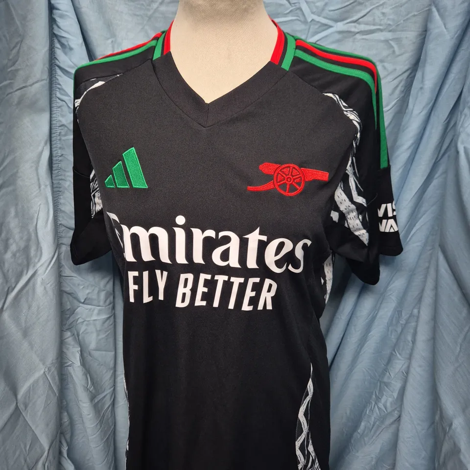 ARSENAL FOOTBALL CLUB AWAY JERSEY – SIZE M