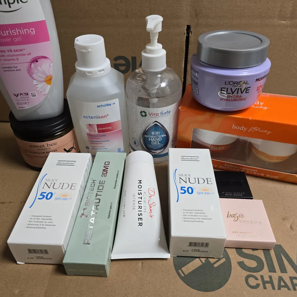 APPROXIMATELY 15 ASSORTED HEALTH & BEAUTY PRODUCTS TO INCLUDE L'OREAL, SHOWER GELS AND HAND GELS