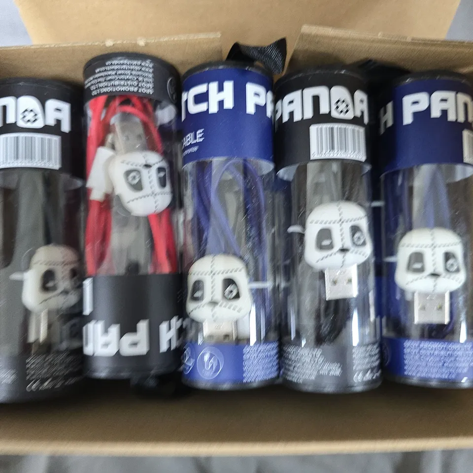 APPROXIMATELY 18 ASSORTED PATCH USB LIGHTNING CONNECTORS CABLES TO INCLUDE NAVY & BLACK VARIATIONS 