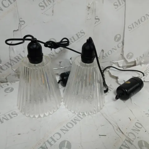 BUNDLEBERRY BY AMANDA HOLDEN SET OF 2 INDOOR OUTDOOR LIGHTS WITH FLUTED SHADE