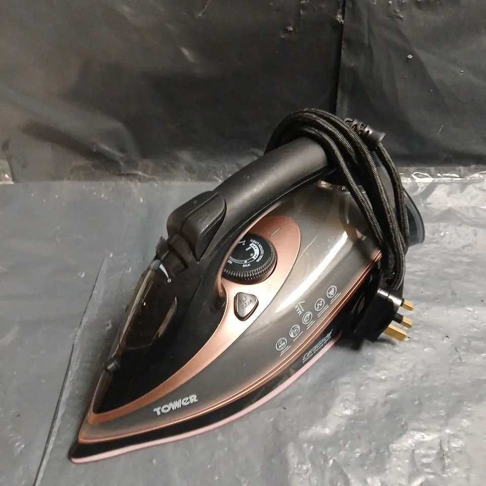 TOWER CERAGLIDE ULTRA SPEED IRON 