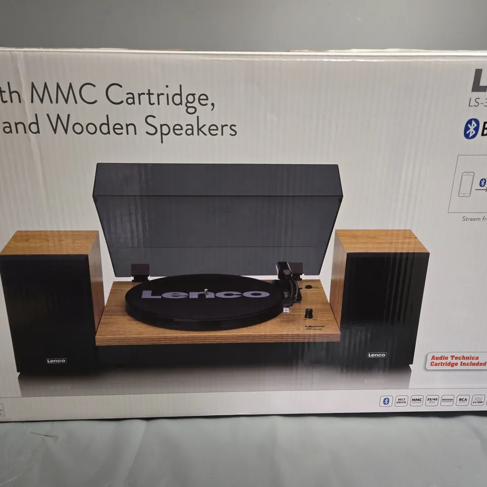 LENCO TURNTABLE WITH MMC CARTRIDGE, BLUETOTH AND WOODEN SPEAKERS